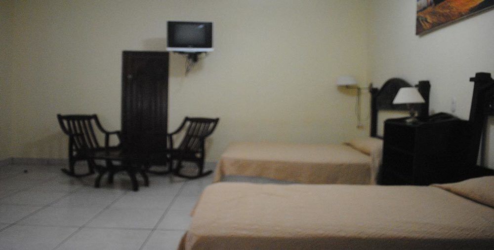 Hotel Real Granada Exterior photo